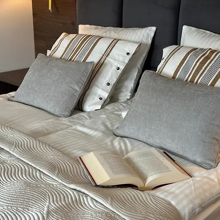 ゲストハウス Piaskowy Dom I ヤンタル