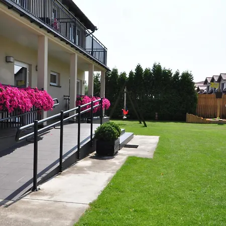 Piaskowy Dom I ゲストハウス ヤンタル