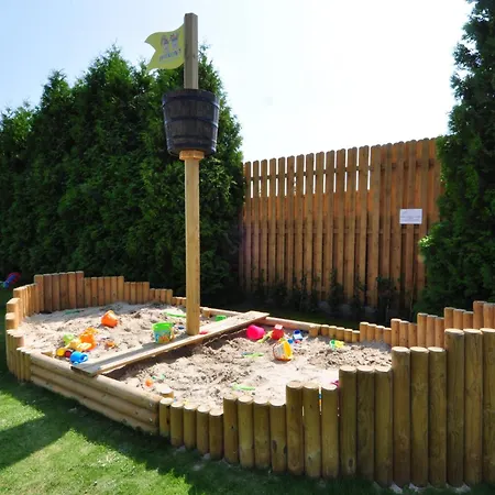 Piaskowy Dom I 3* ヤンタル