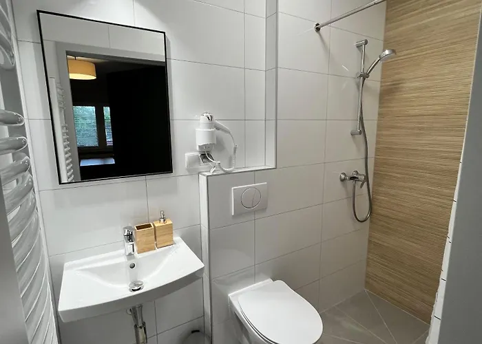 Piaskowy Dom I Гостевой дом Янтар